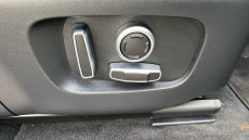 Land Rover Range Rover Evoque 1.5 P300e R-Dynamic SE 5dr Auto Hatchback